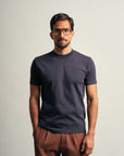 Camiseta Gola Alta Premium