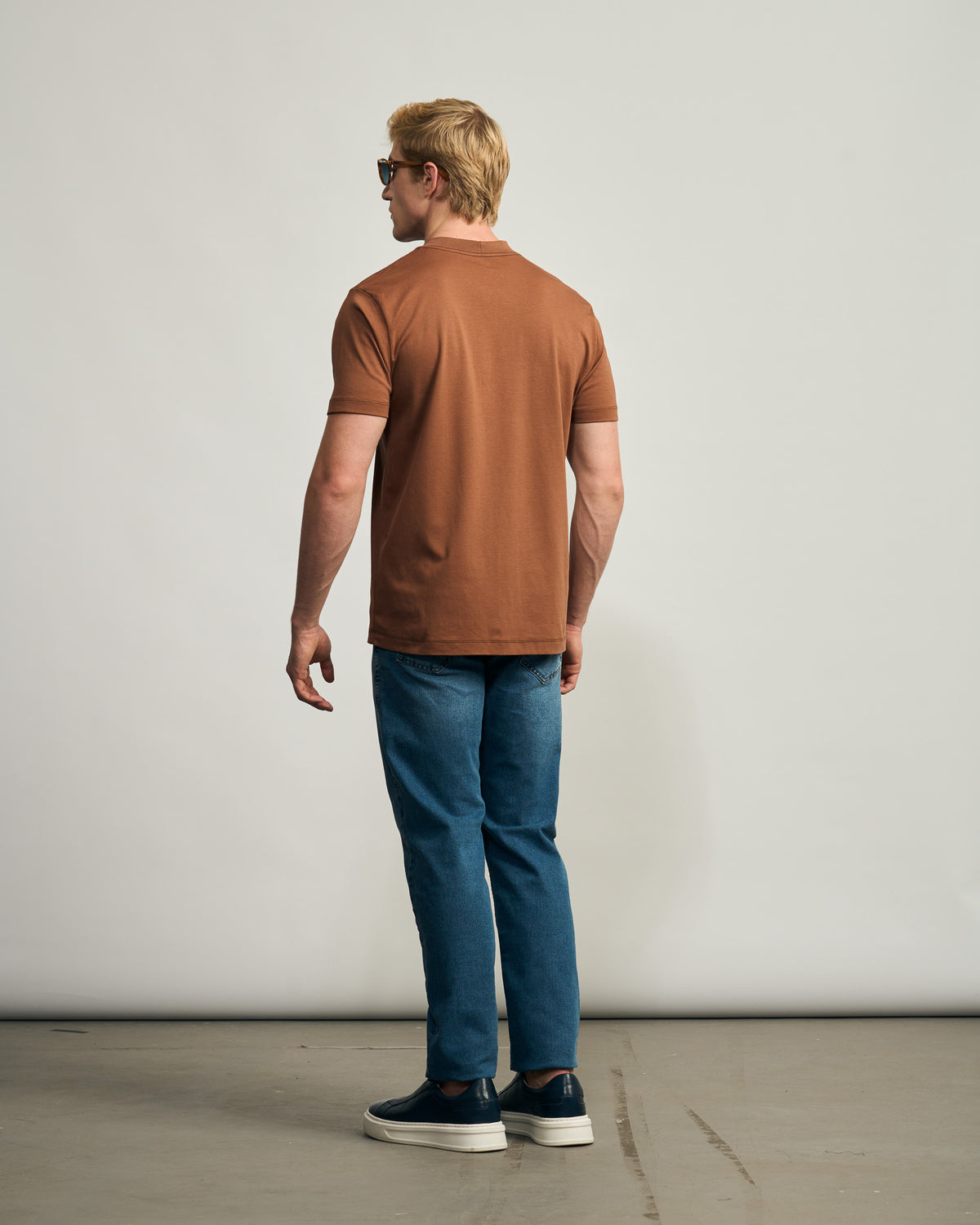 Camiseta Gola Alta Suedine Premium