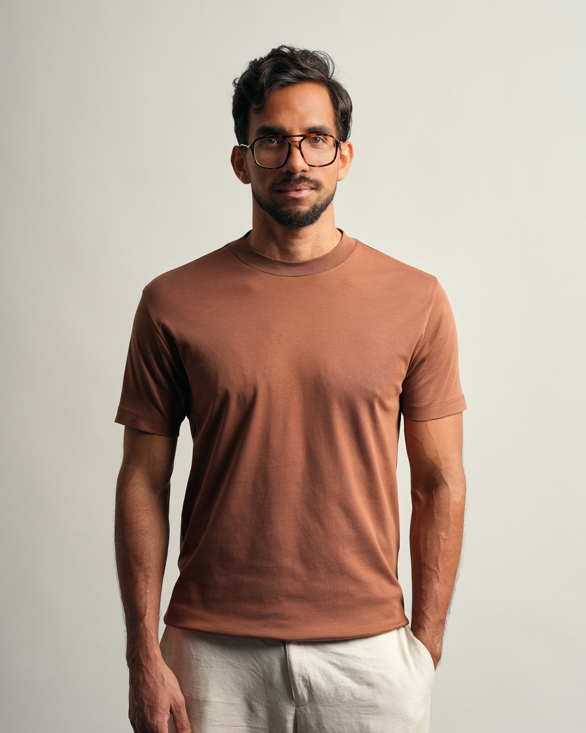 Camiseta Gola Alta Suedine Premium